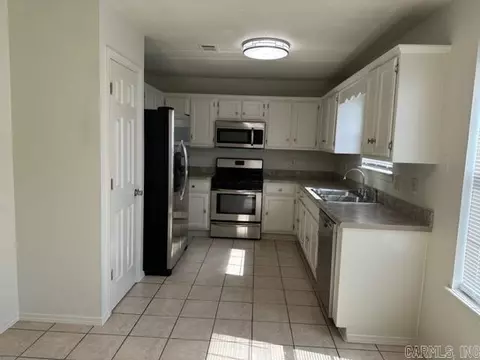 3122 Forest, Bryant, AR 72022 photo 6
