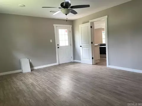 415 E Georgia St, Walnut Ridge, AR 72476 photo 13