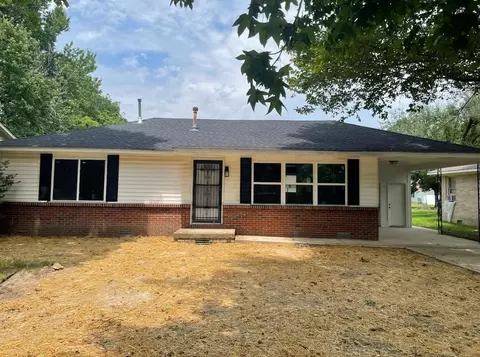 415 E Georgia St, Walnut Ridge, AR 72476 photo 1