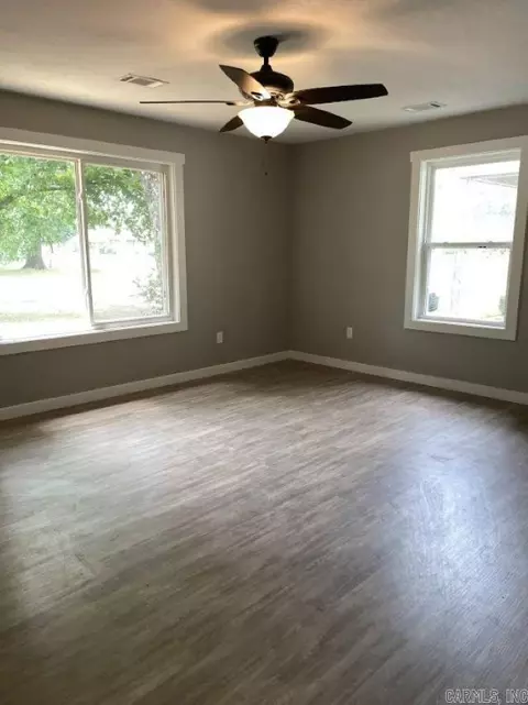 415 E Georgia St, Walnut Ridge, AR 72476 photo 14