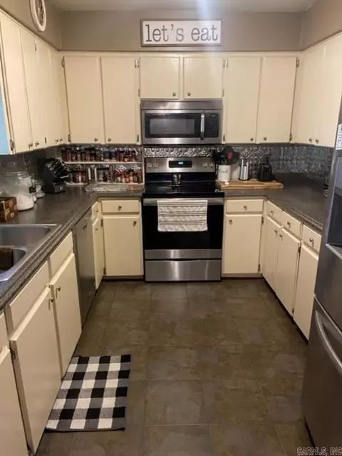 16 Overlook Trl, Conway, AR 72032 photo 3