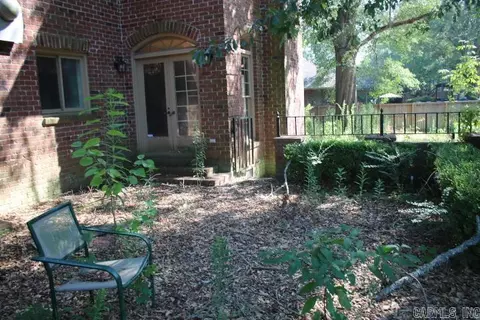 21 Elmwood Cir, Pine Bluff, AR 71603 photo 7