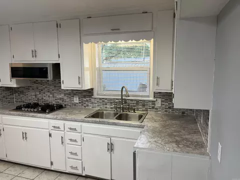 2403 W 41st Ave, Pine Bluff, AR 71603 photo 4
