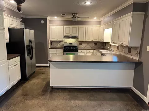 6 Shoemaker Cir, Conway, AR 72032 photo 3