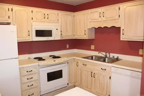 89 River Oaks Cmns, Searcy, AR 72143 photo 5