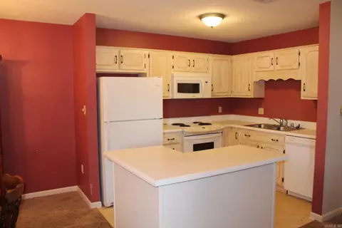 89 River Oaks Cmns, Searcy, AR 72143 photo 6