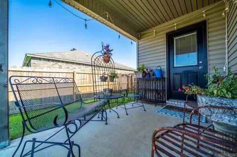 1610 Isabella, Conway, AR 72032 photo 13