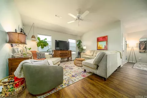 1610 Isabella, Conway, AR 72032 photo 2