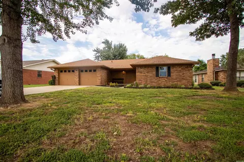 106 Devon Cv, Jacksonville, AR 72076 photo 3