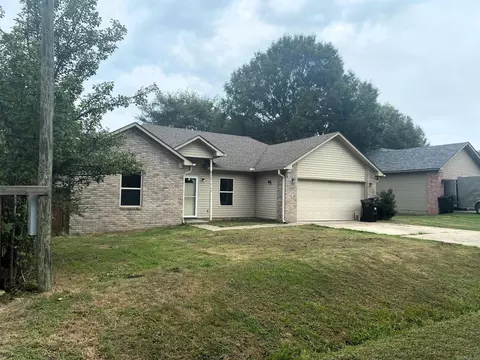 180 Sally St, Ward, AR 72176 photo 2