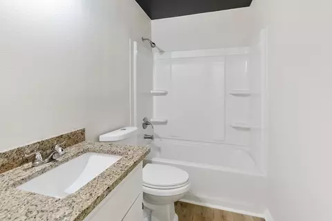403 E Carpenter St, Benton, AR 72015 photo 9