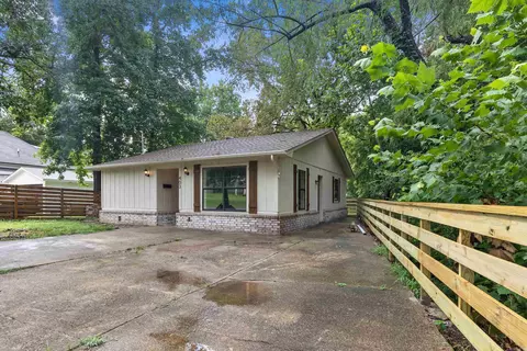 403 E Carpenter St, Benton, AR 72015 photo 2