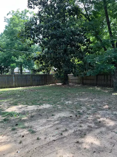707 W Iowa St, Beebe, AR 72012 photo 6