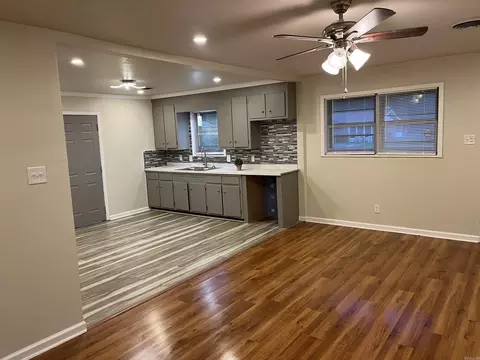 3111 S Lilac, Pine Bluff, AR 71603 photo 3
