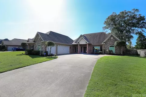3204 Robbins Dr, Bryant, AR 72022 photo 3