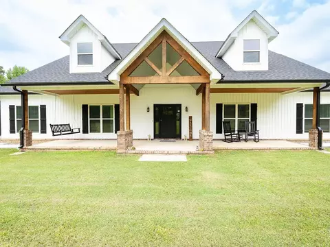 8 Matthews Ln, Conway, AR 72032 photo 1