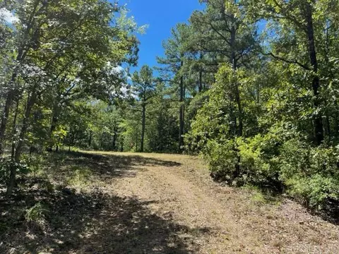 23 Crestview Rd, Conway, AR 72034 photo 2