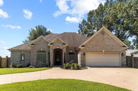 527 Berwick Dr, Benton, AR 72019 photo 1