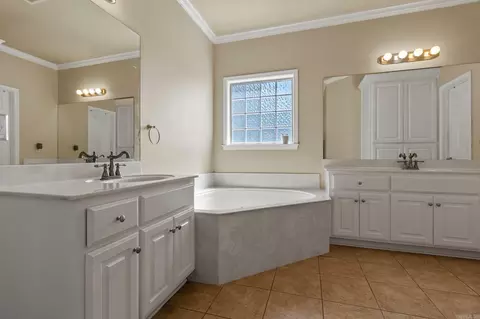 527 Berwick Dr, Benton, AR 72019 photo 17