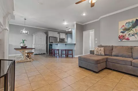 527 Berwick Dr, Benton, AR 72019 photo 3