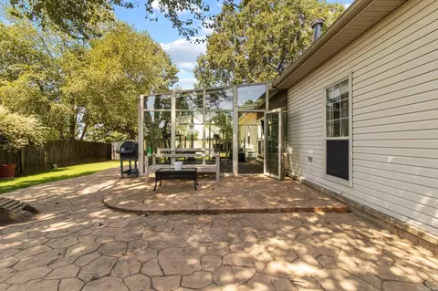 527 Berwick Dr, Benton, AR 72019 photo 32