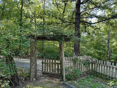 403 Hall St, Mount Ida, AR 71957 photo 5