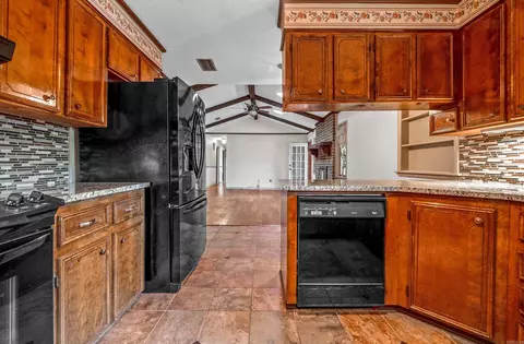 1709 Hunter St, Benton, AR 72019 photo 8