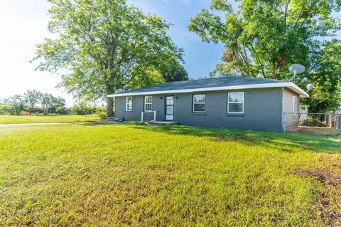 526 E Speedway, Trumann, AR 72472 photo 1