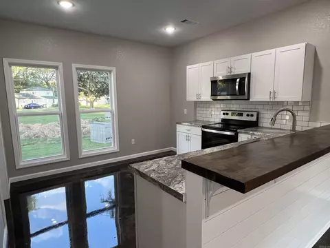 205 Harris St, Bay, AR 72411 photo 5