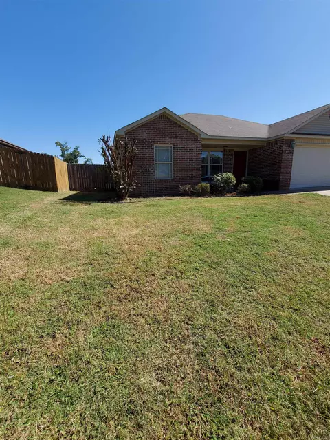 106 Meadow Dr, Beebe, AR 72012 photo 1