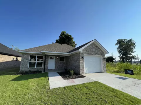 534 Maple St, Trumann, AR 72472 photo 1