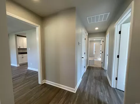 534 Maple St, Trumann, AR 72472 photo 3