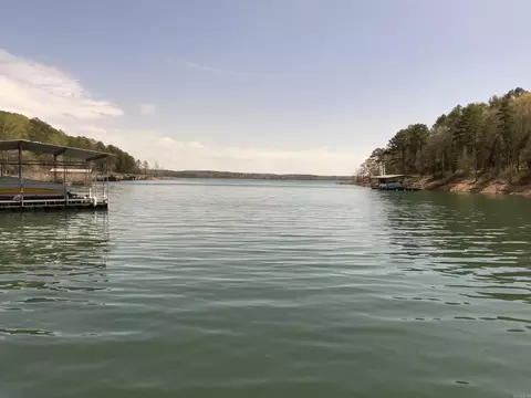 760 Twin Cvs, Greers Ferry, AR 72067 photo 5