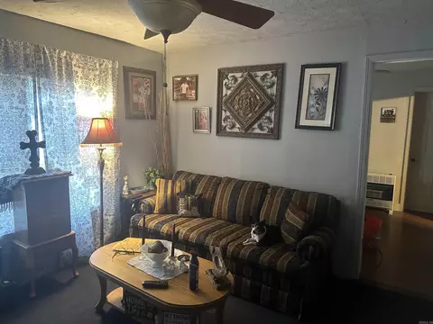 701 Hester, Benton, AR 72015 photo 3