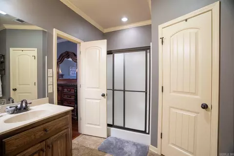 3205 S Crescent Dr, Bryant, AR 72022 photo 15