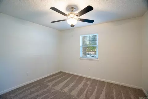 2219 E Lakeview Dr, Benton, AR 72015 photo 12