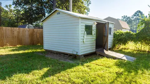2219 E Lakeview Dr, Benton, AR 72015 photo 23