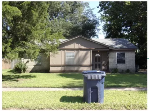 52 Surrey, Marion, AR 72364