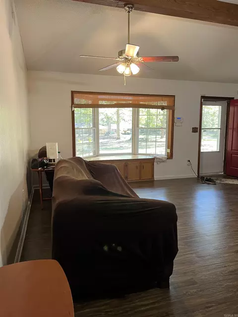 8610 Woodhaven Dr, Pine Bluff, AR 71603 photo 4