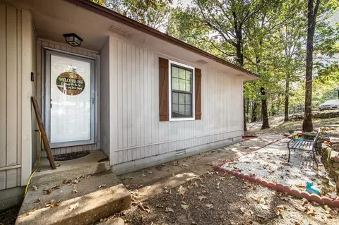 22 Willow Lake Cv, Cabot, AR 72023 photo 2