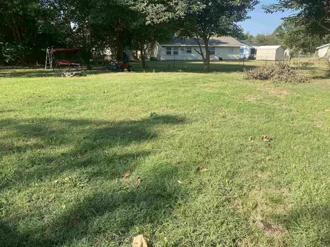 309 Birch, Trumann, AR 72472 photo 15