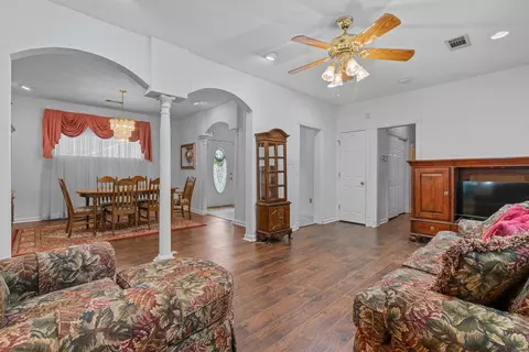 925 Clardy St, Malvern, AR 72104 photo 8