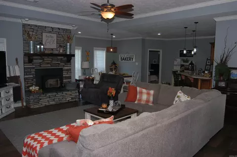 57 Colt Loop, Greenbrier, AR 72058 photo 5
