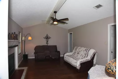 2702 Eagle Run Dr, Benton, AR 72019 photo 2
