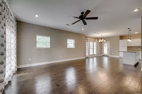2705 Stonebrook Cv, Conway, AR 72034 photo 3