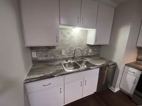 728 Ellis, Trumann, AR 72472 photo 12
