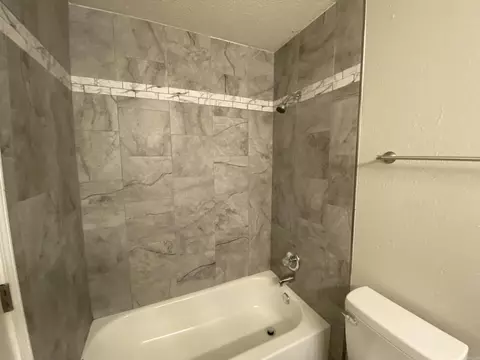 728 Ellis, Trumann, AR 72472 photo 21