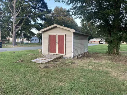 728 Ellis, Trumann, AR 72472 photo 6