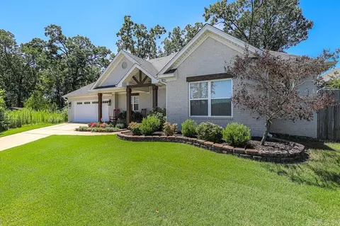 5703 Red Leaf, Benton, AR 72019 photo 3