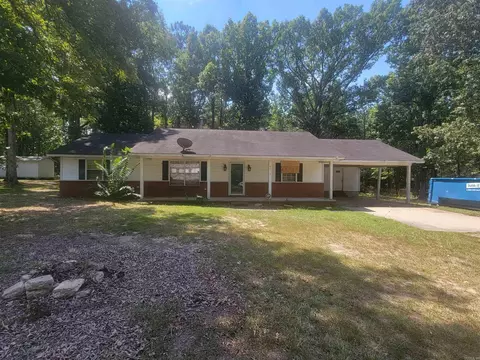 9512 Shaklee Trl, Pine Bluff, AR 71603 photo 1
